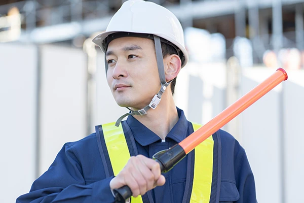 交通誘導警備スタッフ