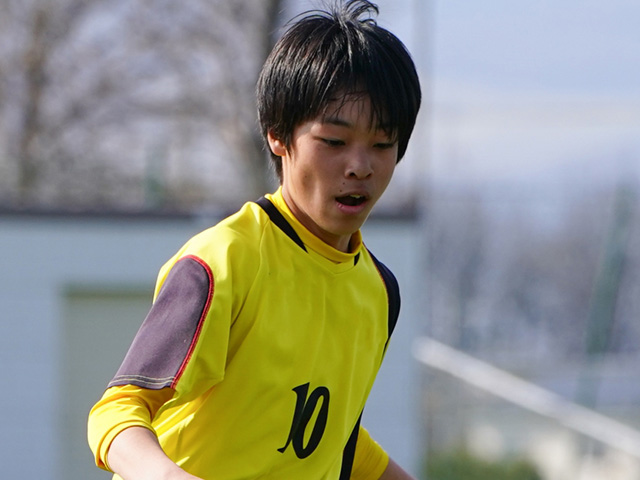 選手13