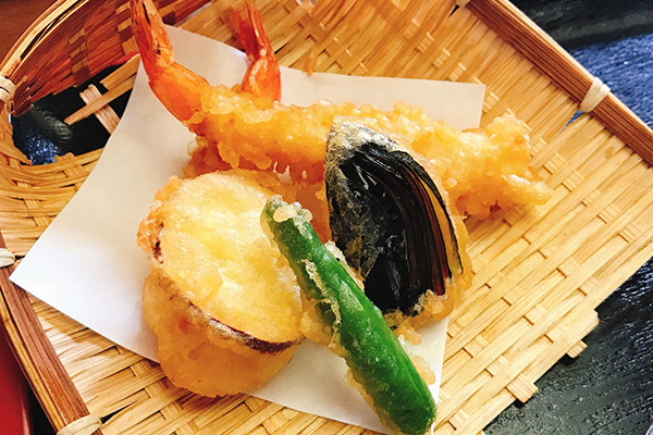 季節野菜の天ぷらの写真